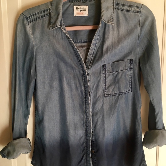 Anthropologie ombré Holding Horses denim shirt. - Picture 6 of 7